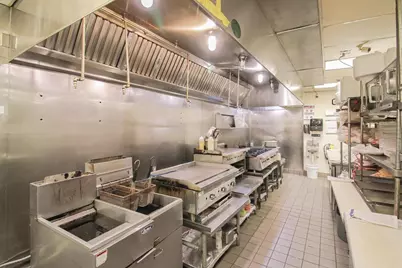 2423  Kossow Rd, Waukesha, WI 53186 - Photo 31