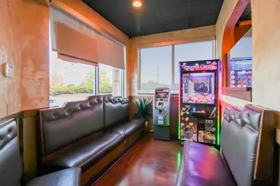 2423  Kossow Rd, Waukesha, WI 53186 - Photo 15