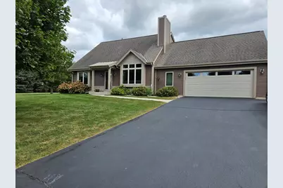 W223S9880  Big Bend Dr, Vernon, WI 53103 - Photo 1