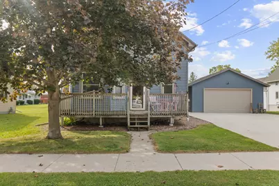 154 E Maple St, Elkhart Lake, WI 53020 - Photo 37