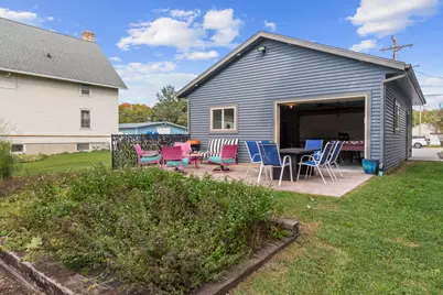 154 E Maple St, Elkhart Lake, WI 53020 - Photo 23