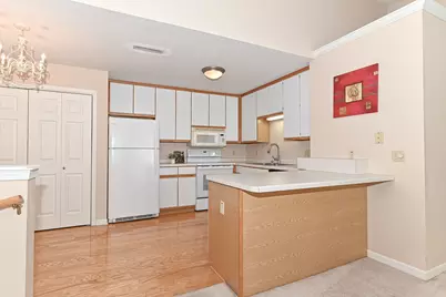 W169S7647  Gregory Dr #D, Muskego, WI 53150 - Photo 5