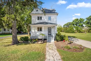 8018 200th Ave, Bristol, WI 53104 - Photo 3