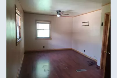 4959 N 21st St, Milwaukee, WI 53209 - Photo 5