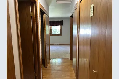 N114W15890  Hilbert Ln, Germantown, WI 53022 - Photo 13