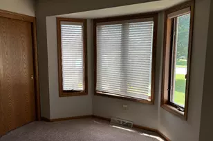 N114W15890 Hilbert Ln, Germantown, WI 53022 - Photo 15