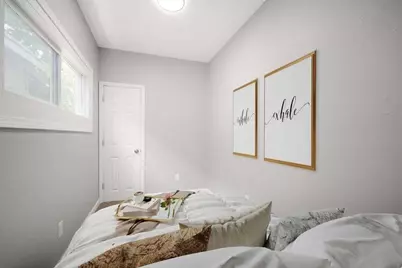 2646 N Vel R Phillips Ave, Milwaukee, WI 53212 - Photo 9