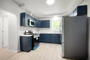 2646 N Vel R. Phillips Ave, Milwaukee, WI 53212 - Photo 5