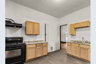 1912 N 27th St #1914, Milwaukee, WI 53208 - Photo 15