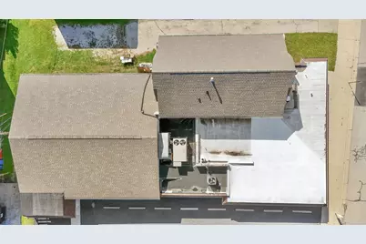 2703 S Chicago Ave, South Milwaukee, WI 53172 - Photo 57