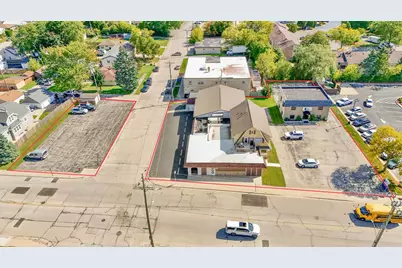 2703 S Chicago Ave, South Milwaukee, WI 53172 - Photo 61