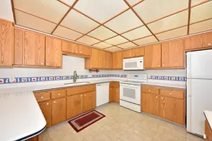 19145 Arlyne Ct, Brookfield, WI 53045 - Photo 13