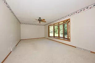 19145 Arlyne Ct, Brookfield, WI 53045 - Photo 9