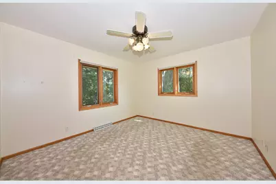 19145  Arlyne Ct, Brookfield, WI 53045 - Photo 23