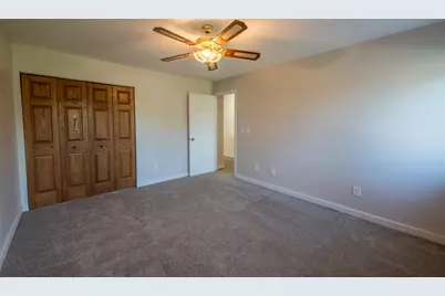 269  Karen Ct, Hartford, WI 53027 - Photo 21