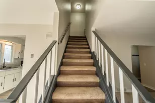 269 Karen Ct, Hartford, WI 53027 - Photo 17