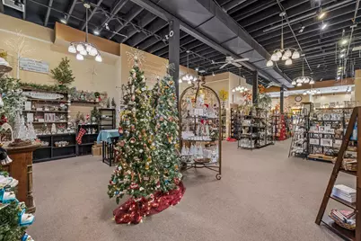 42 N Main St, Hartford, WI 53027 - Photo 9