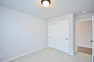 997 Elderberry Rd, Oconomowoc, WI 53066 - Photo 7