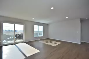 997 Elderberry Rd, Oconomowoc, WI 53066 - Photo 9