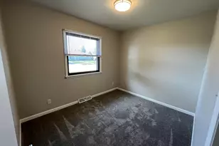 1875 18th Ave, Kenosha, WI 53140 - Photo 11