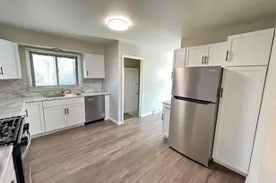 1875 18th Ave, Kenosha, WI 53140 - Photo 7