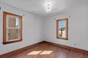 7528 W Beloit Rd, West Allis, WI 53219 - Photo 9