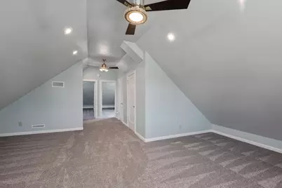 7528 W Beloit Rd, West Allis, WI 53219 - Photo 15