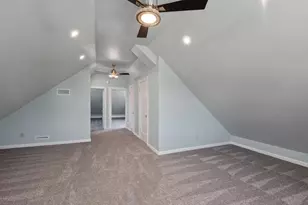 7528 W Beloit Rd, West Allis, WI 53219 - Photo 15