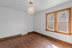 7528 W Beloit Rd, West Allis, WI 53219 - Photo 11