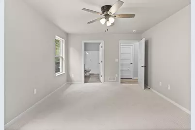 1914  River Dr, West Bend, WI 53090 - Photo 15