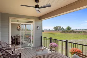 2110 Highland Wy, Racine, WI 53177 - Photo 9