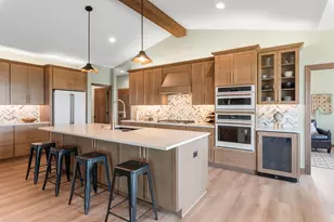 2110 Highland Wy, Racine, WI 53177 - Photo 17