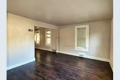 3739 W Kilbourn Ave, Milwaukee, WI 53208 - Photo 3