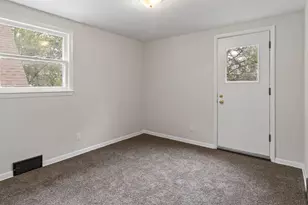 4720 N 36th St, Milwaukee, WI 53209 - Photo 13