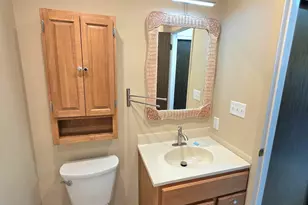 6100 W Stone Hedge Dr, Greenfield, WI 53220 - Photo 15