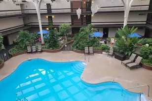 6100 W Stone Hedge Dr, Greenfield, WI 53220 - Photo 37