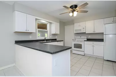 N79W33915  Petersen Rd, Merton, WI 53066 - Photo 3