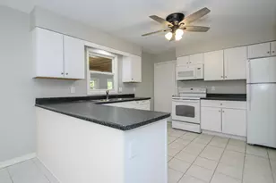 N79W33915 Petersen Rd, Merton, WI 53066 - Photo 3