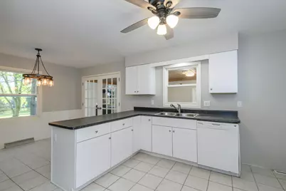 N79W33915  Petersen Rd, Merton, WI 53066 - Photo 5