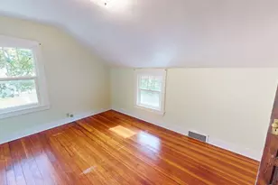 928 N 16th St, Manitowoc, WI 54220 - Photo 9