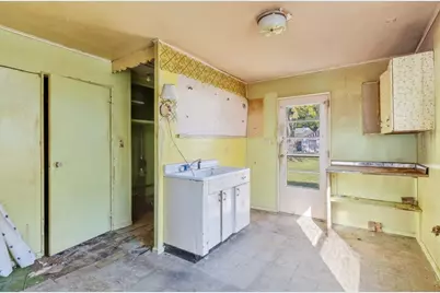 5320 N 69th St, Milwaukee, WI 53218 - Photo 5