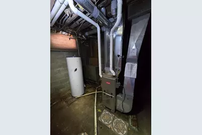 4469 N 20th St, Milwaukee, WI 53209 - Photo 11