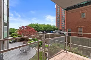 1610 N Prospect Ave, Milwaukee, WI 53202 - Photo 23