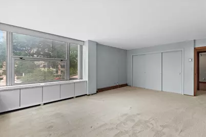 1610 N Prospect Ave #201, Milwaukee, WI 53202 - Photo 15