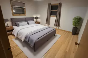 9404 W Hope Ave, Wauwatosa, WI 53222 - Photo 7