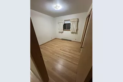 9404 W Hope Ave, Wauwatosa, WI 53222 - Photo 27