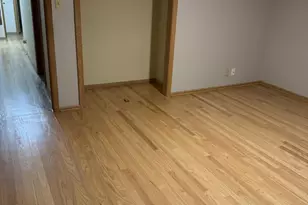 9404 W Hope Ave, Wauwatosa, WI 53222 - Photo 21