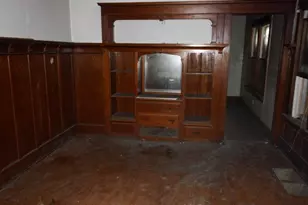 2424 N 44th St, Milwaukee, WI 53210 - Photo 5