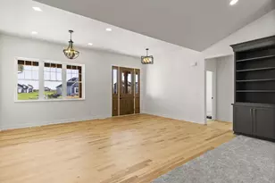 W151N11847 Mistletoe Rd, Germantown, WI 53022 - Photo 13