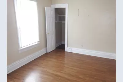 2413 W Orchard St, Milwaukee, WI 53204 - Photo 9